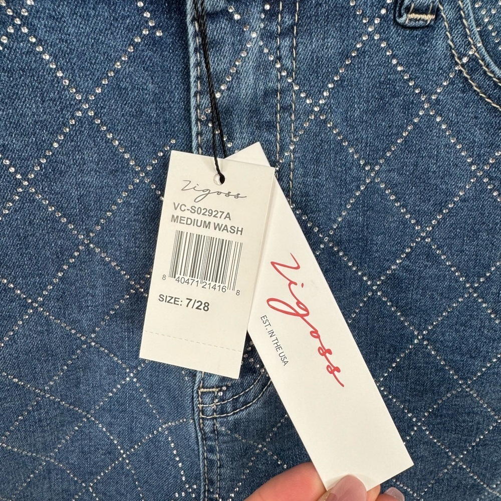 Vigoss High Rise Denim Ace Shorts Womens Size 7/28 Medium Wash Rhinestones - Picture 3 of 9